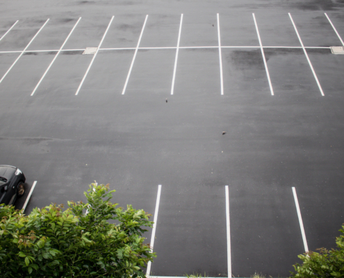 How Weather Impacts Parking Lot Striping